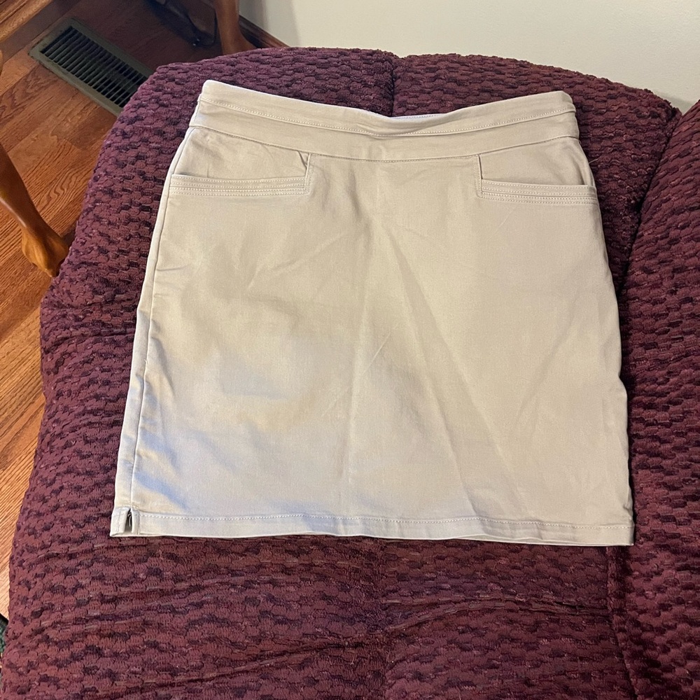 4/$25 Kim Rogers khaki skirt with shorts